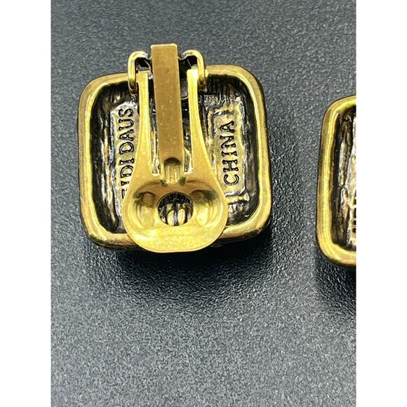 Heidi Daus Vintage Black Enamel Sparkling Yellow Crystal Center Clip On Earrings - Picture 6 of 9